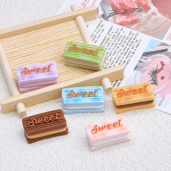 Sweet Sandwich Biscuit Charms